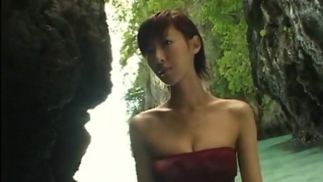 MARIKO in Phuket - Black Bikini Oil Massage (Non-Nude)