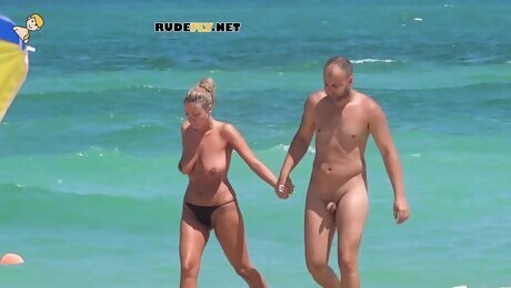 Hottie nudist chick secretly filmed